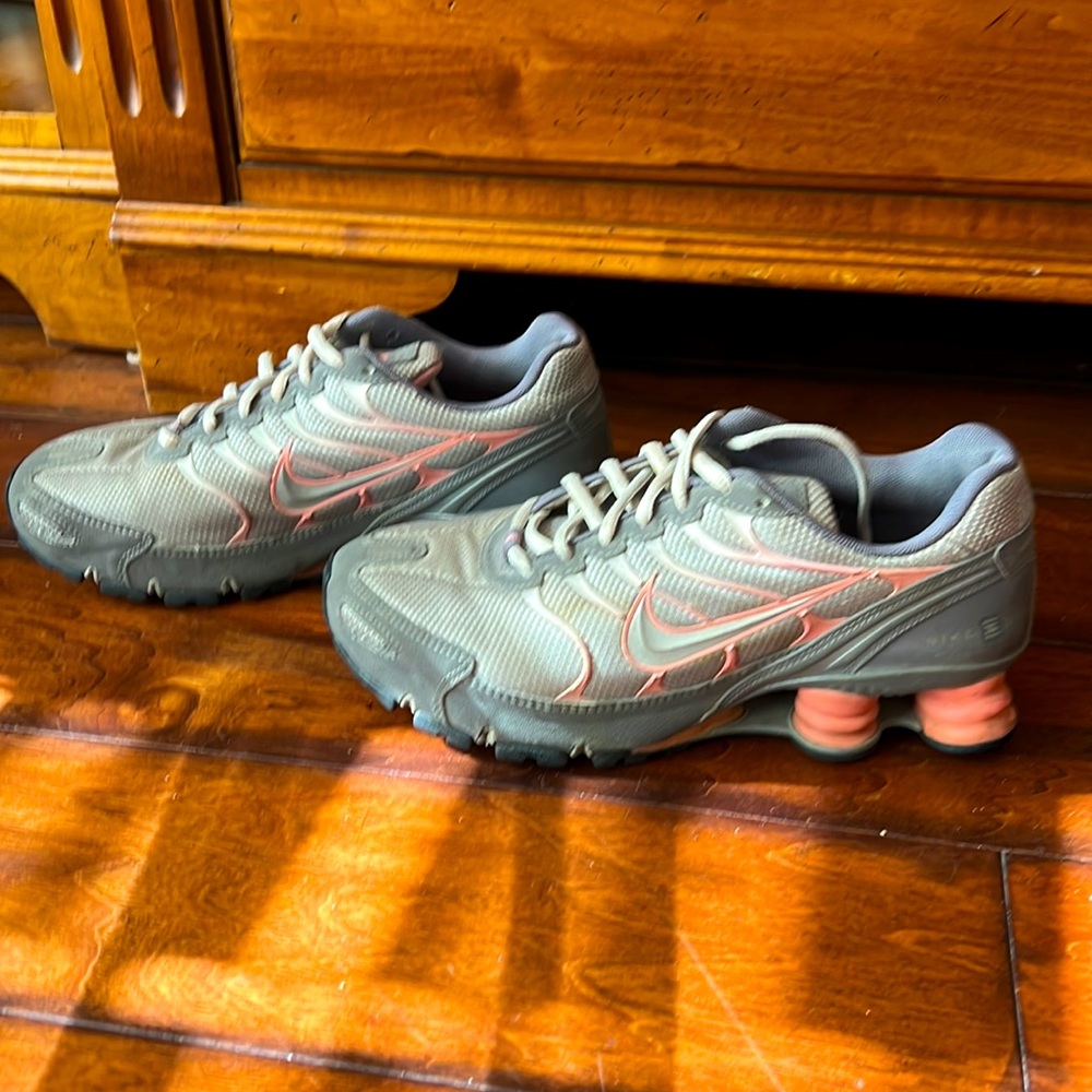 Nike Shox